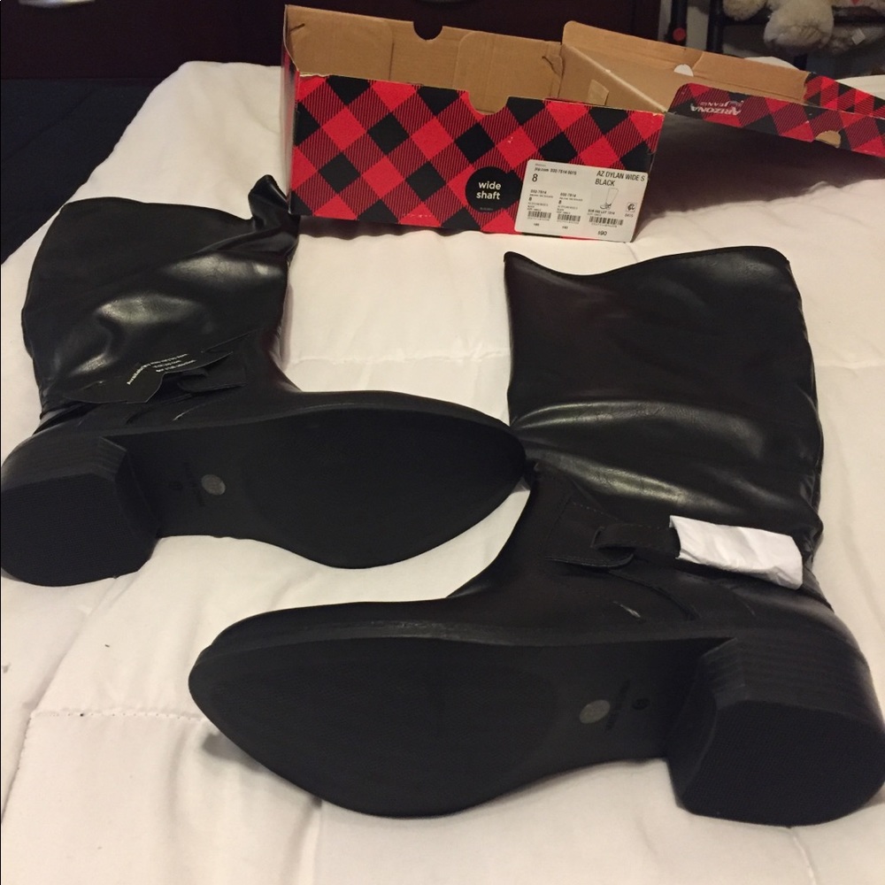 Black Boots